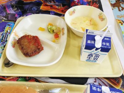 給食